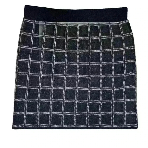 Kenar Dresses & Skirts - Kenar Womens Black Wool Blend Skirt Size L Waist 34* Length 20* Square Pattern